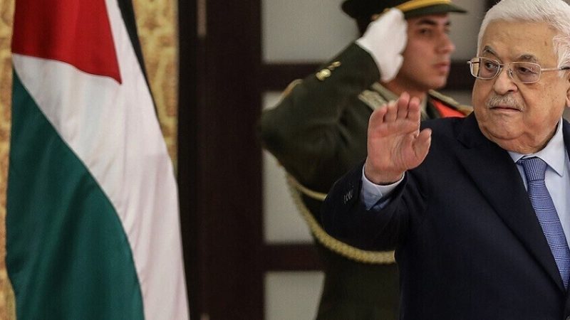 محمود عباس: الإجراءات الإسرائيلية في غزة جريمة ضد الإنسانية ولا مكان لحماس في السلطة!