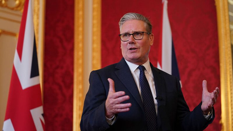 بريطانيا تعلن إطلاق هوية رقمية إلزامية لمكافحة الهجرة غير الشرعية