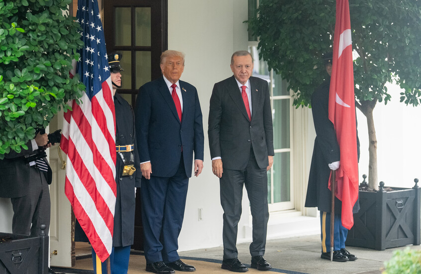 الكرملين يرد على تصريحات ترامب حول احتمال توقف تركيا عن شراء النفط الروسي: قرارها سيادي