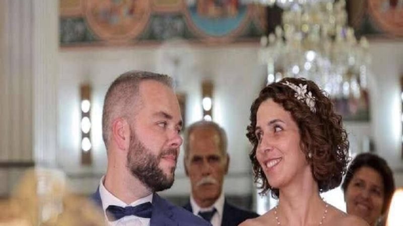 برلماني ألماني وزوجته السورية يعيدان مراسم زواجهما في مدينة حمص