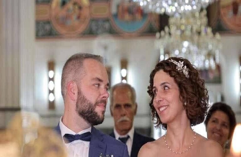 برلماني ألماني وزوجته السورية يعيدان مراسم زواجهما في مدينة حمص