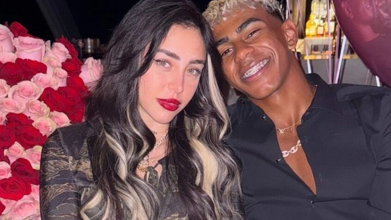 فاتي تفضح لامين جمال.. المؤثرة الإسبانية تسرب أول محادثة مع نجم برشلونة