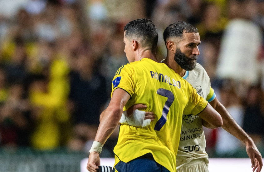 لقطة مثيرة بين كريستيانو رونالدو وكريم بنزيما تشعل مواقع التواصل الاجتماعي (فيديو)