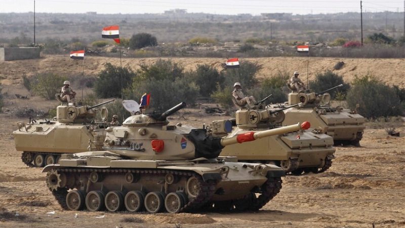 مسؤولون إسرائيليون يحذرون: المصريين يبنون بنية تحتية عسكرية هجومية في سيناء