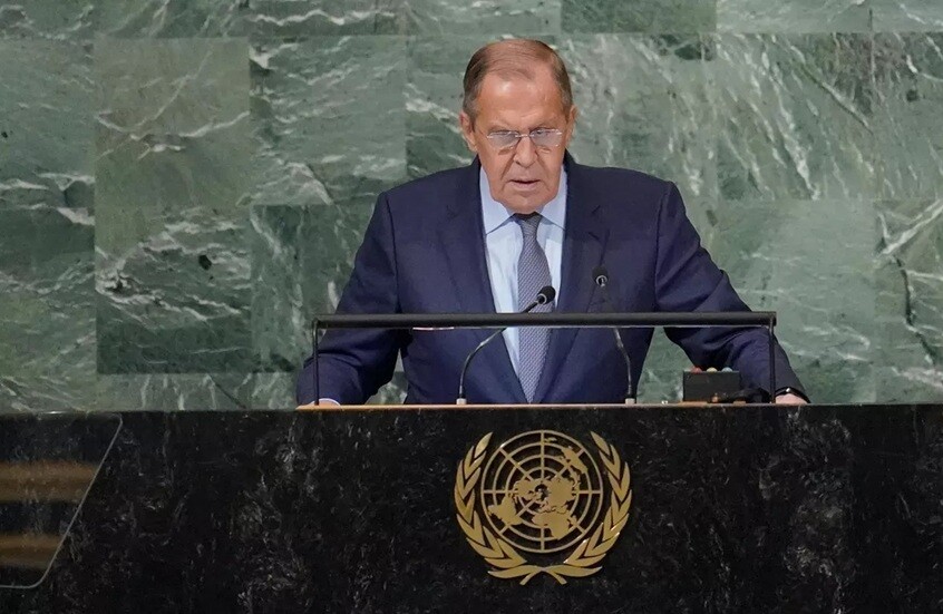 لافروف: المفوضية السامية لحقوق الإنسان رفضت الكشف عن أسماء “ضحايا” بوتشا للجانب الروسي