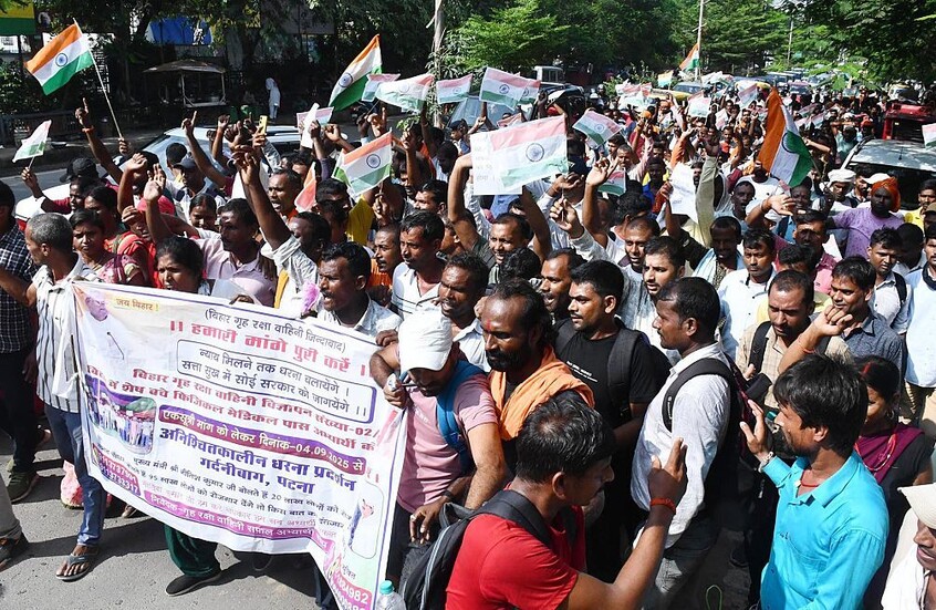 الهند..ارتفاع عدد قتلى تدافع بتجمع سياسي إلى 40