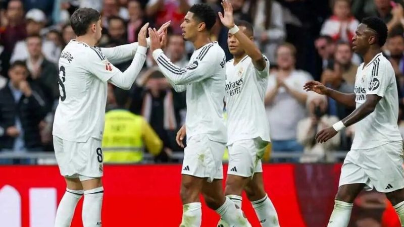 عمالقة الدوري الإنجليزي يتزاحمون على ضم نجم ريال مدريد