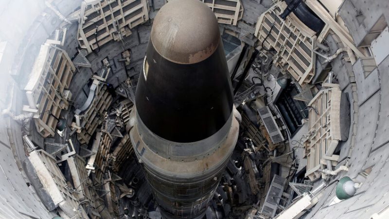 الكرملين يطالب بإدراج الترسانة النووية لدولتين أوروبيتين في مفاوضات تخفيض الأسلحة النووية