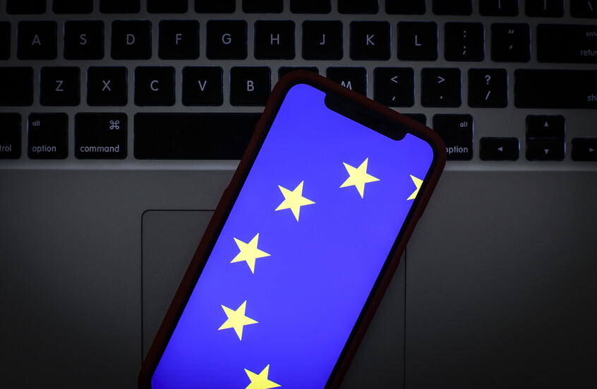 انتعاش في الأسواق العالمية بعد توقف سلسلة الهبوط في “وول ستريت”