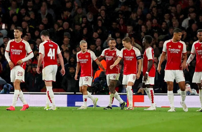 أرسنال يوجه ضربة قوية لريال مدريد (فيديو)