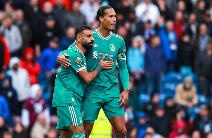 جماهير غلطة سراي التركي تفسد ليلة نجوم ليفربول في إسطنبول (فيديو)