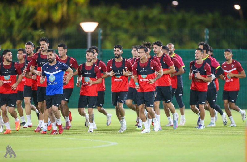 بالصور.. منتخبنا يستهل تدريباته في جدة استعدادًا لملحق تصفيات المونديال