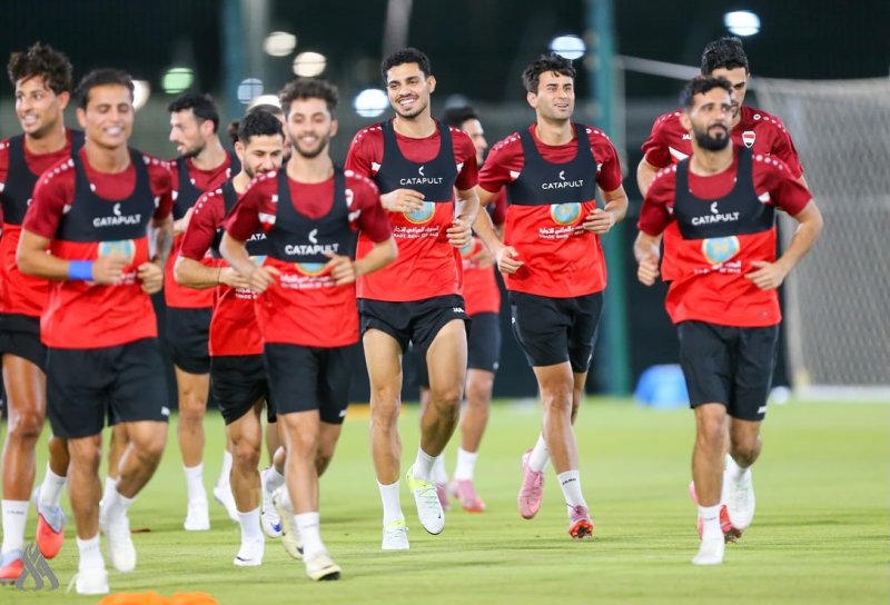 بالصور.. منتخبنا الوطني يواصل تدريباته في جدة أستعداداً لمواجهة إندونيسيا