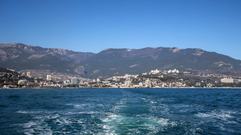 وزير الدفاع البريطاني السابق يدعو لجعل القرم غير صالحة للسكن