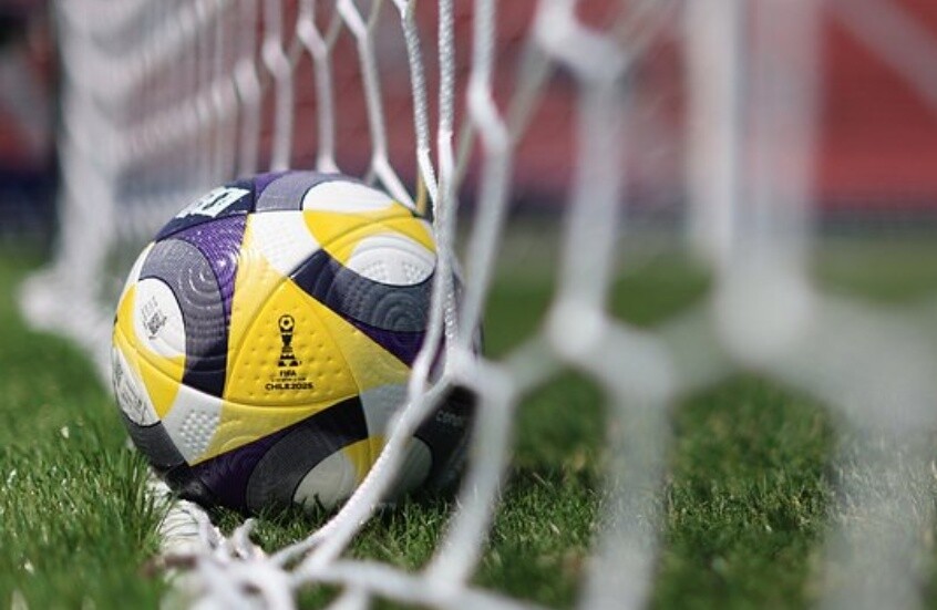 “فيفا” يوضح موقفه من المباراة المرتقبة بين روسيا والولايات المتحدة