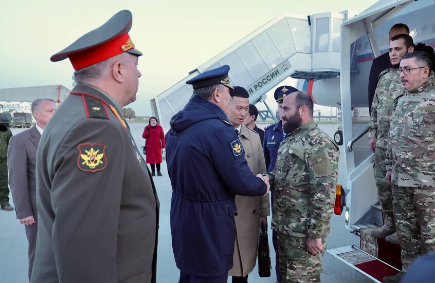 وصول وفد رسمي من وزارة الدفاع السورية إلى موسكو