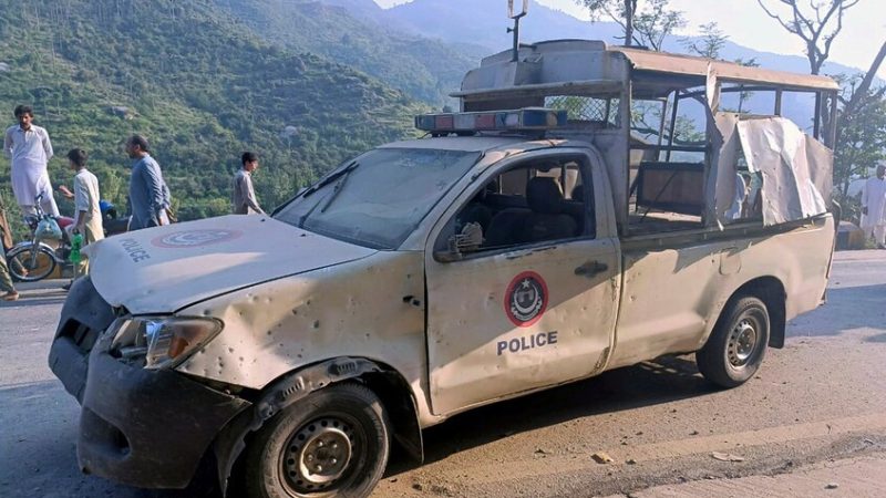 باكستان.. مصرع ما لا يقل عن 13 شخصا وإصابة العشرات في حادثي سير (فيديو)