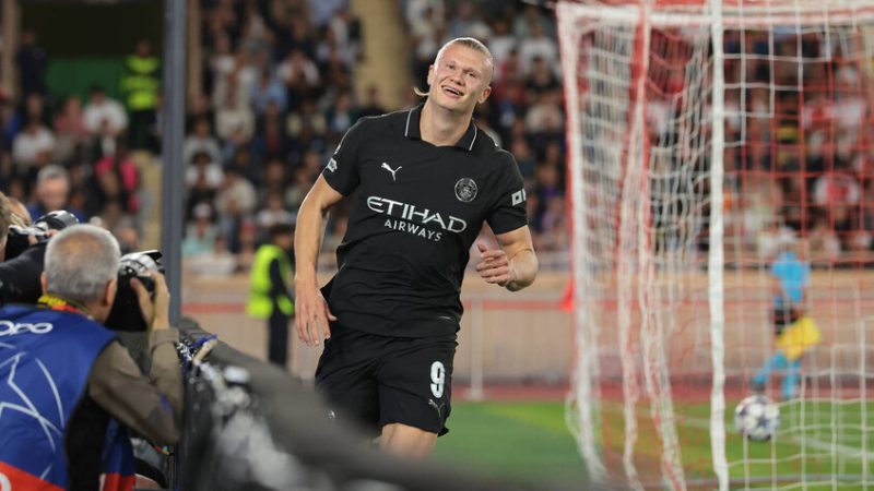 برأسية خيالية.. هالاند يقلد رونالدو ويكرر المشهد الأسطوري (فيديو)