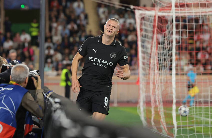 برأسية خيالية.. هالاند يقلد رونالدو ويكرر المشهد الأسطوري (فيديو)