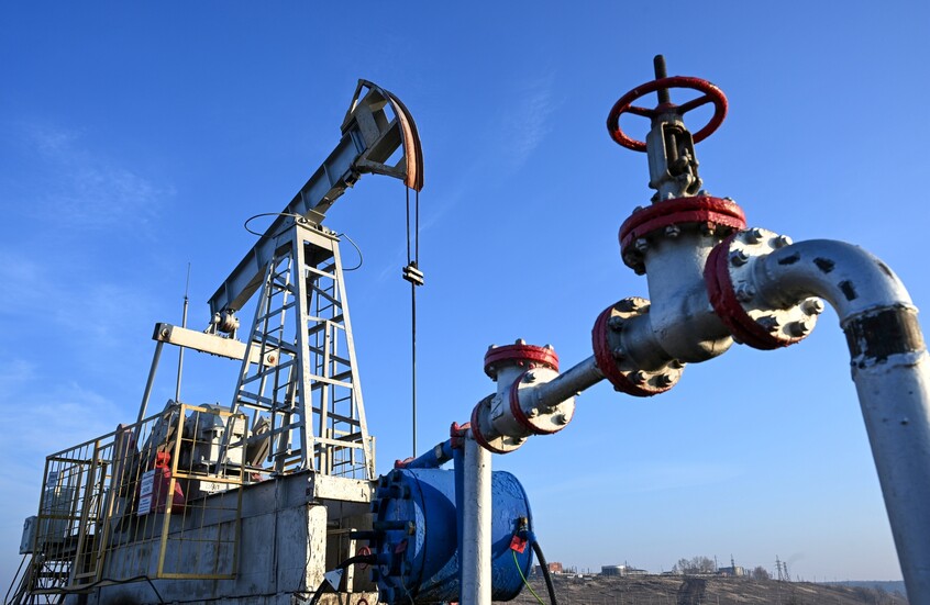 ارتفاع أسعار النفط وسط مخاوف من تشديد العقوبات على الخام الروسي