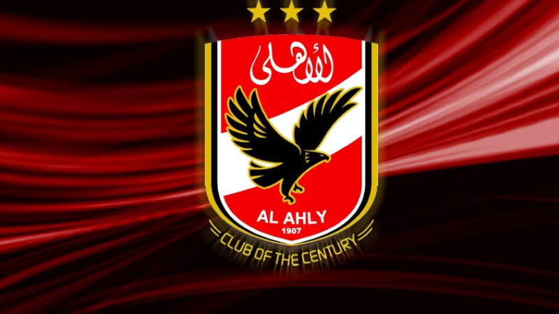 الأهلي المصري يفاجئ جماهيره بقرار جديد