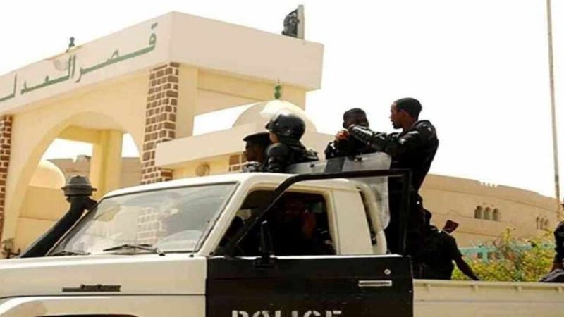 موريتانيا.. مطالب بالإفراج عن ناشط سياسي شاب دعا للثورة في البلاد