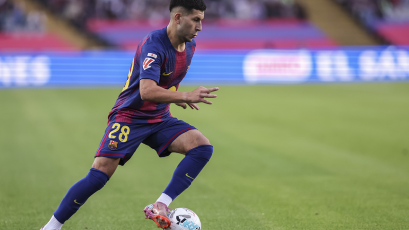 “فخور بأنني سوري”.. نجم برشلونة الجديد يطلق تصريحا مؤثرا عن جذوره والدعم العربي (فيديو)