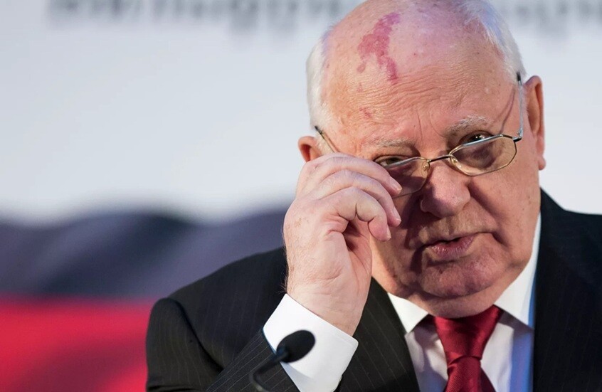 سياسي ألماني: الولايات المتحدة خدعت غورباتشوف بعدم توسيع حلف الناتو بعد عام 1990