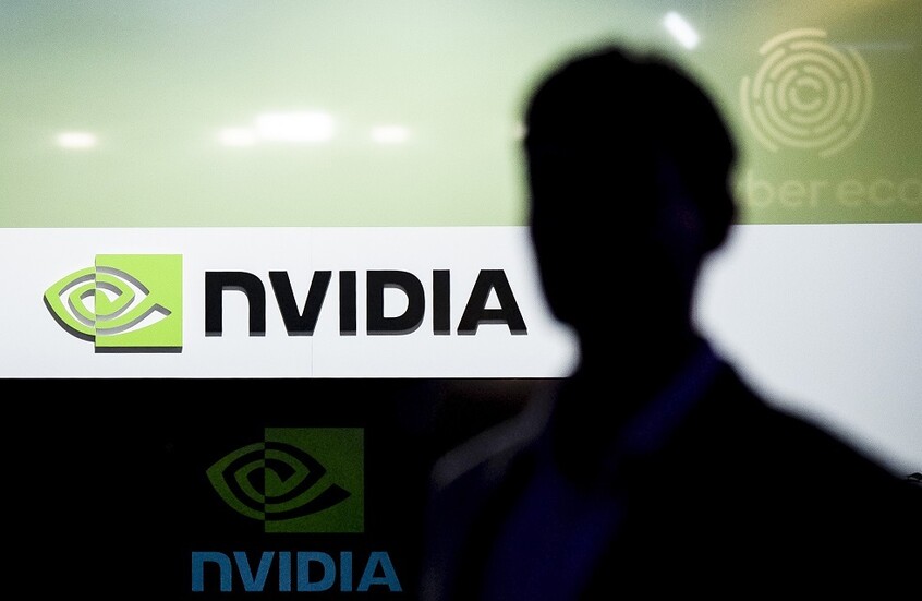 “وول ستريت جورنال”: صفقة “إنفيديا” مع الإمارات “مهمة وحاسمة” للولايات المتحدة