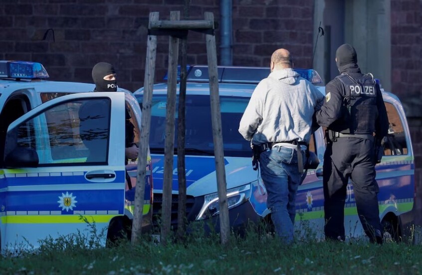 مثول 3 رجال يشتبه في انتمائهم لحركة “حماس” أمام محكمة ألمانية