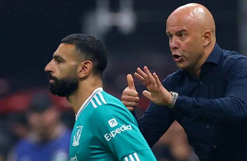 سلوت يوضح سبب تراجع أداء محمد صلاح