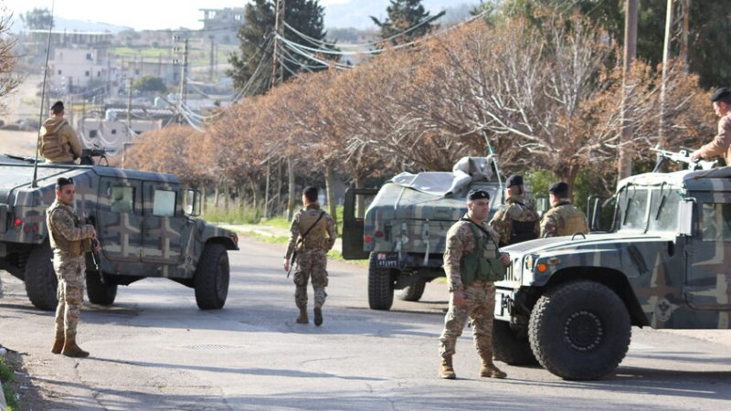 الجيش اللبناني يشتبك مع مطلوبين شرق لبنان