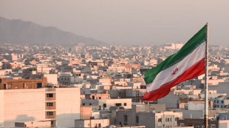 مسؤول إيراني: لا يمكن التعويل على احتمال قيام الأعداء بعمل عسكري