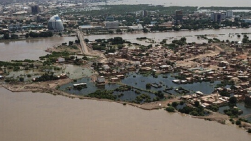 الدفاع المدني السوداني: انخفاض مناسيب النيل واستقرار الأوضاع رغم تأثيرات الفيضان في الخرطوم