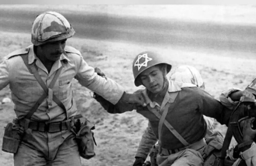 مصر.. أصوات تنتقد قرار الشرع وأخرى تشكك في انتصار الأسد في حرب أكتوبر