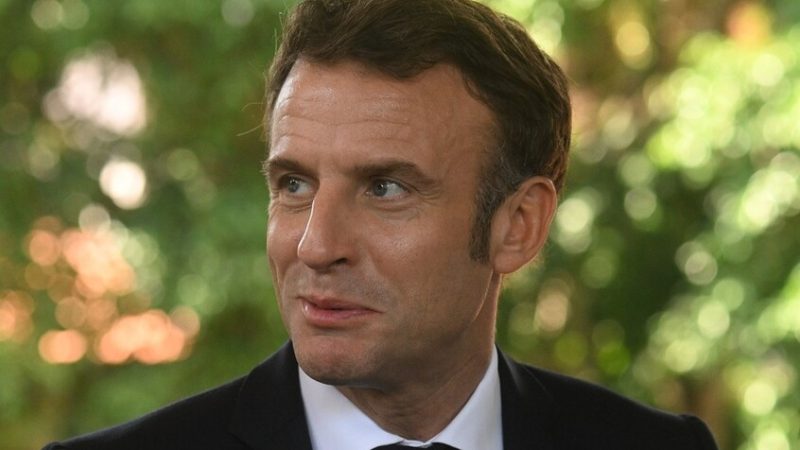 بوليتيكو: استقالة ليكورنو تعمق أزمات ماكرون