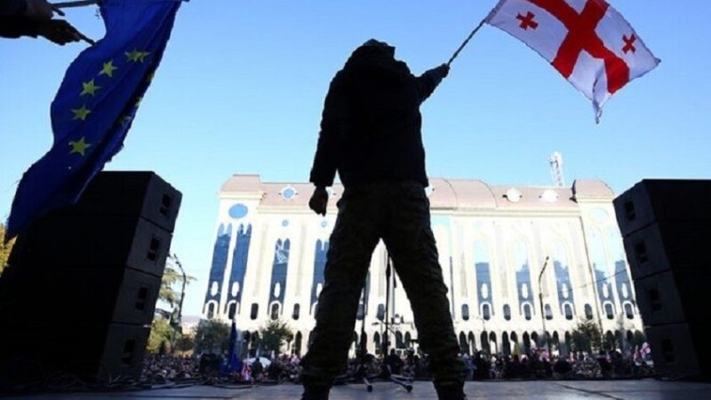 الداخلية الجورجية تفيد باعتقال 13 شخصا يوم 4 أكتوبر بتهمة محاولة الانقلاب