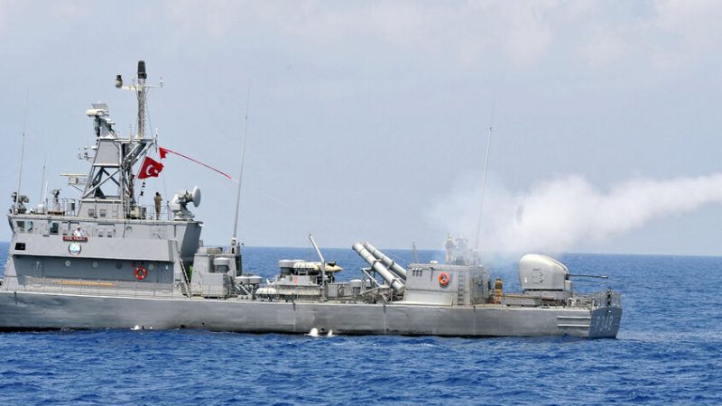 تركيا تطلق مناورات “ذئب البحر” في جميع بحارها المحيطة