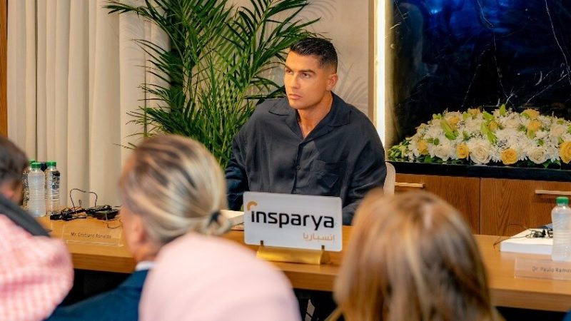 “لو أراد شراء نادينا لفعل ذلك في 5 دقائق”.. جوا يوضح حقيقة دفع أموال للنصر لحضور رونالدو