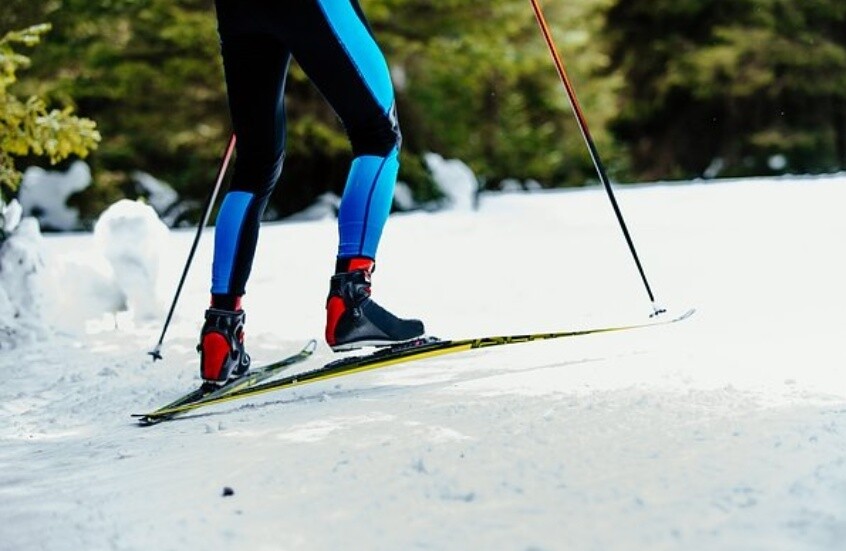 مدرب المنتخب الأمريكي يكشف شروط عودة الروس للتزلج الأولمبي