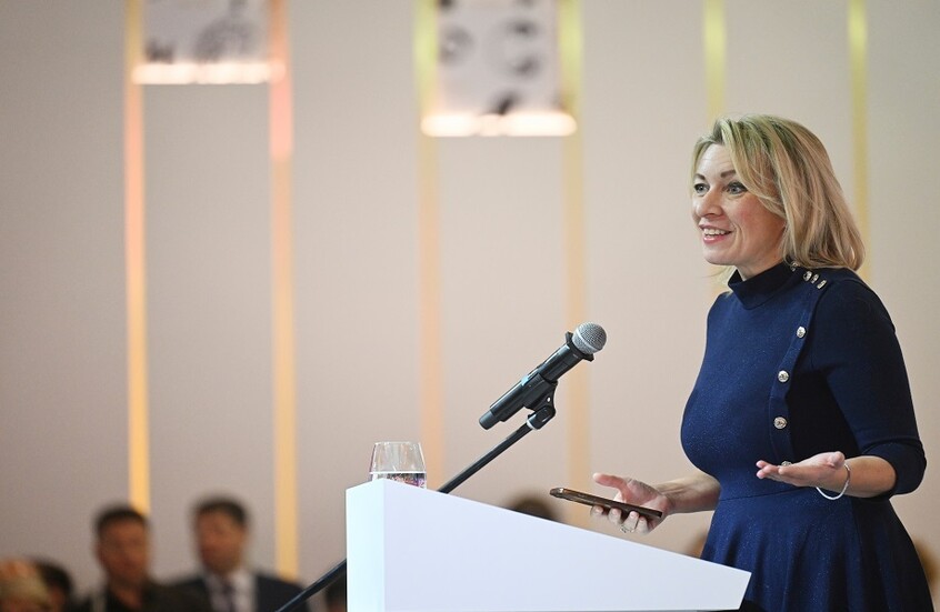 زاخاروفا: زيلينسكي يحاول خداع ترامب بدعم ترشيحه لجائزة نوبل للسلام