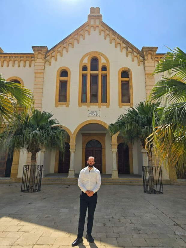 إسرائيلي متشدد يزور الضاحية الجنوبية لبيروت وأماكن أخرى في لبنان! (فيديو + صور)