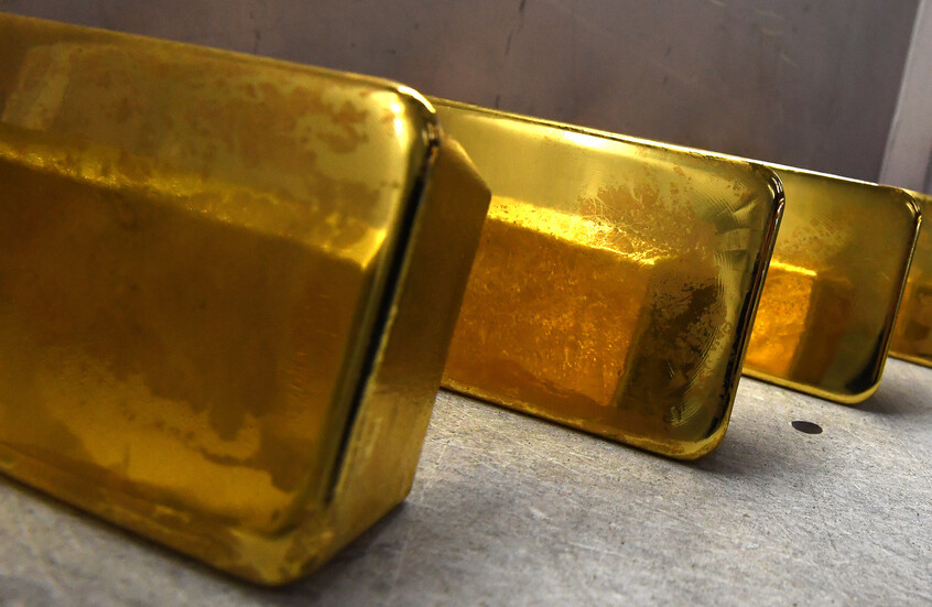 الذهب يتجه لتحقيق مكاسب للأسبوع الثامن على التوالي بفضل الطلب القوي