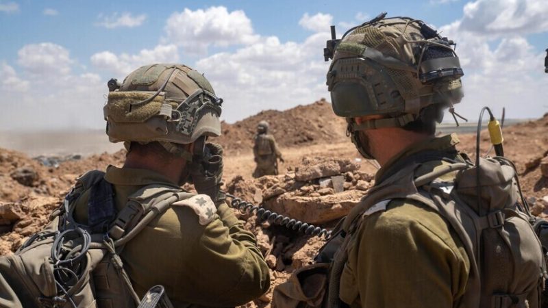 الجيش الإسرائيلي: مقتل شخص حاول دهس جنود خلال عملية تهريب على الحدود مع مصر