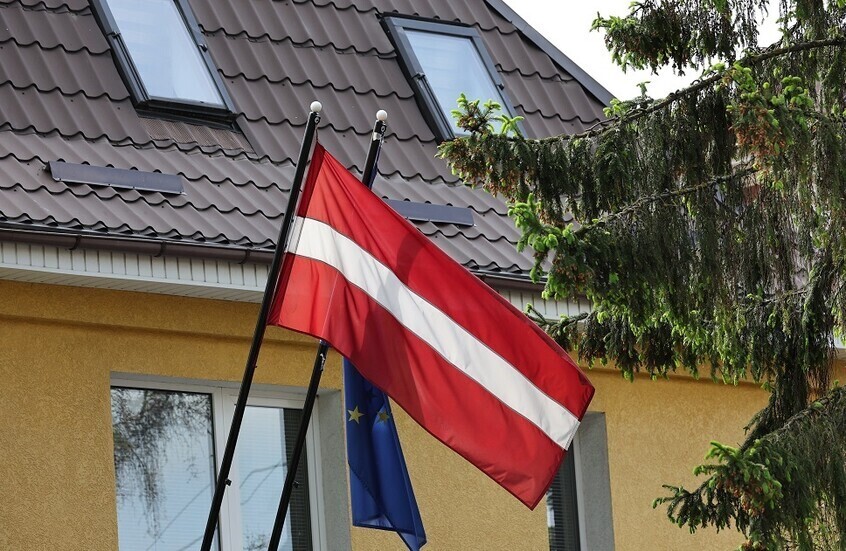 على عدم اجتيازهم اختبار اللغة.. لاتفيا تطرد 800 روسي في قرار “عنصري”