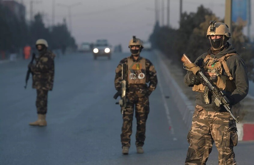 إعلام: مقتل 12 جنديا باكستانيا في اشتباكات على حدود أفغانستان