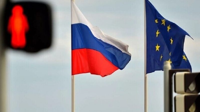 أكاديمي نرويجي: الاتحاد الأوروبي دخل فعليا في حالة حرب مع روسيا