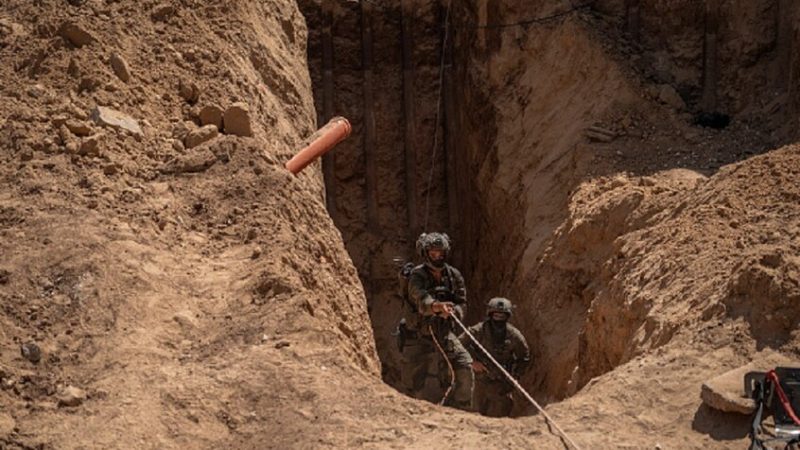 وزير الدفاع الإسرائيلي يوجّه بتدمير أنفاق “حماس” فور استعادة المختطفين