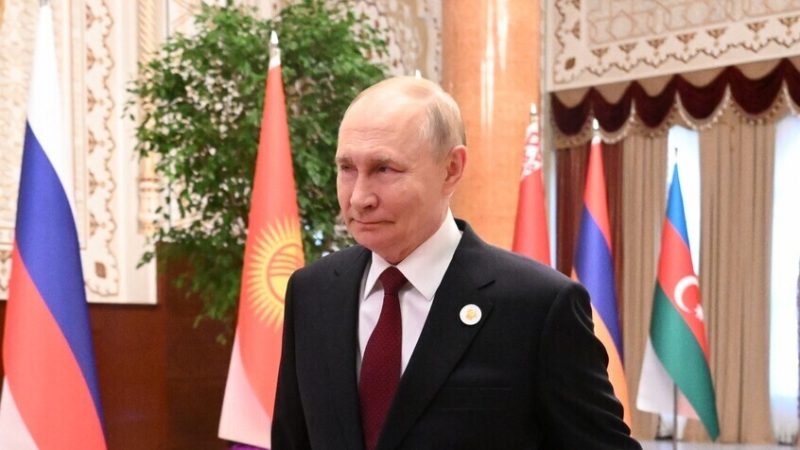 بوتين يمازح رئيس طاجيكستان: “إنه يجوعني منذ البارحة!”