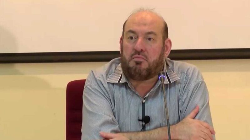 قيادي في “حماس”: الجانب الإسرائيلي يراوغ والمفاوضات ما زالت محتدمة